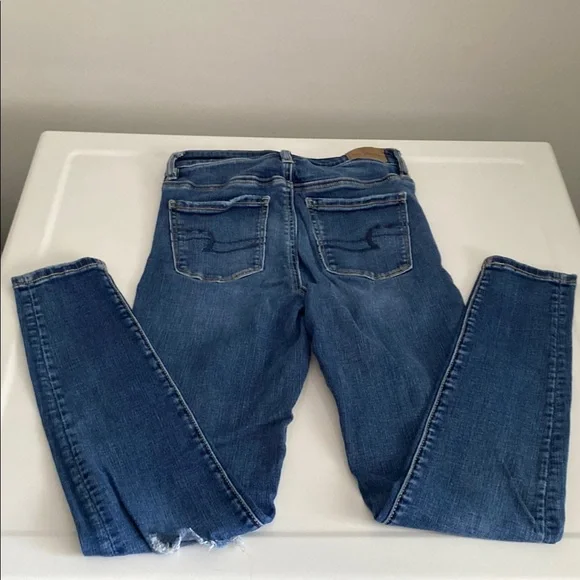 American Eagle Outfitters Women's Blue Distressed Jeans - Picture 5 of 6